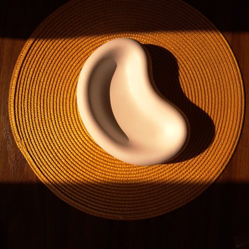 La Silhouette deco posudica od gipsa